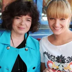 Katarzyna Grochola ile ma dzieci? Zaskakujące fakty o jej rodzinie