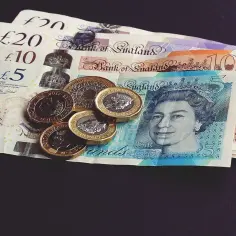 Gbp jaka to waluta - zrozumienie funta brytyjskiego i jego znaczenia