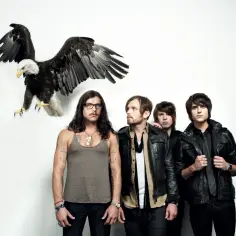 Kings of Leon – Jak oceniana jest płyta "Only By The Night"? Recenzja