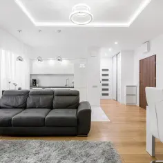 Jakie taśmy LED do salonu? 5 porad na idealne oświetlenie