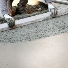 Jaki beton na wylewkę do garażu? Kluczowe informacje, które musisz znać