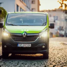 Asystent spedytora co robi - kluczowe obowiązki i umiejętności w logistyce
