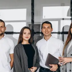 Zespół profesjonalistów, którzy mogą pomóc w tworzeniu rankingu biur nieruchomości Bydgoszcz.