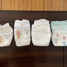 Huggies czy Pampers? Który lepszy? Brutalna prawda o pieluchach