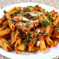 Penne Arrabbiata przepis: Odkryj idealny sposób na pikantny makaron