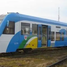 Jak dojechać do Mielna pociągiem - praktyczne informacje i ceny biletów