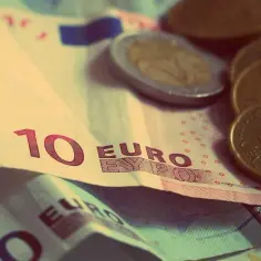 Ujemne oprocentowanie: Szokująca prawda o finansach, która cię zaskoczy