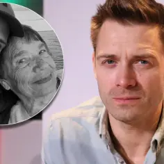 Kamil Korcz, syn Starosteckiej, z uśmiechniętą babcią.