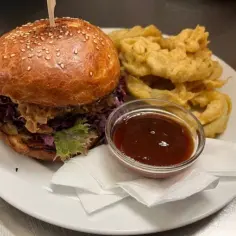 Gdzie zjeść w Karlowych Warach? Najlepsze restauracje i smaki