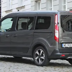 Ford Transit Connect jaki silnik wybrać? Porównanie opcji silnikowych