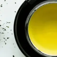 Matcha to kawa czy herbata - odkryj różnice i korzyści zdrowotne