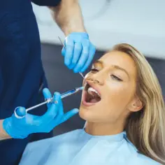 Jak długo trzyma znieczulenie od dentysty? Poznaj kluczowe informacje