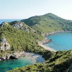 Porto Timoni Korfu: Mapa i Szczegółowy Plan Dojścia do Plaży