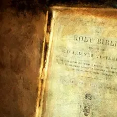 Czy Biblia to literatura? Odkryj jej ukryte piękno i znaczenie
