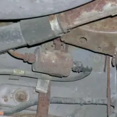 Gdzie jest filtr paliwa w Honda CR-V 2.2 diesel? Oto co musisz wiedzieć