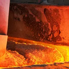 Czym jest szkło w chemii? Skład, właściwości i zastosowania w przemyśle