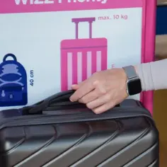 Ile kg może mieć walizka do samolotu? Sprawdź limity bagażu