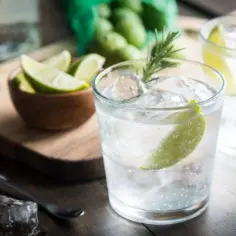 Jak przygotować idealny drink z tonikiem i wodką, który zaskoczy gości