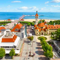 Czy Gdańsk leży nad morzem? Odkryj jego nadmorską lokalizację