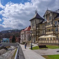 Atrakcje w Krynica Zdrój: Odkryj najlepsze miejsca na relaks i zdrowie
