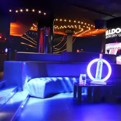 Klub Milano: Serce nocnego życia Mediolanu - Imprezy i rozrywka