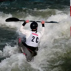 Kajakarstwo górskie w Krakowie - najlepsze trasy i kluby dla pasjonatów