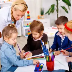 Z jakiego pensum zajęcia rewalidacyjne? Odkryj maksymalne godziny!