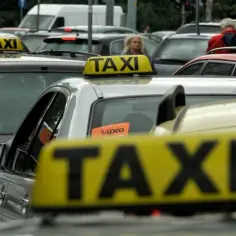 Jaka taryfa taxi w sobotę? Sprawdź, ile zapłacisz za kurs