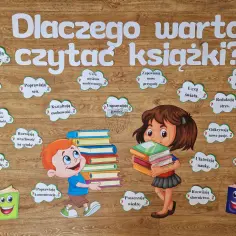 Dzieci z książkami na tle napisu "Dlaczego warto czytać książki?".