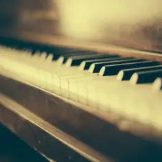Ile oktaw ma pianino? Odkryj pełny zakres dźwięków pianina