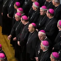 Ile jest biskupów w Polsce? Zaskakujące liczby i hierarchia Kościoła