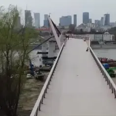 Ile kosztowała kładka Trzaskowskiego? Zaskakujące wydatki na most