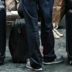 Czy na promie sprawdzają walizki? Wszystko, co musisz wiedzieć o bagażu