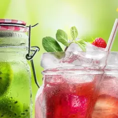 Pyszne drinki z sokiem jabłkowym, które zachwycą Twoje podniebienie