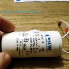 Kondensator 40uF 450V: Jak naprawić buczący silnik?