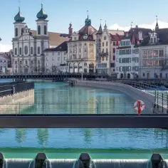 Jaki jest klimat w Szwajcarii? Odkryj zaskakujące różnice i temperatury