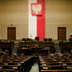 Czym zajmuje się sejm? Kluczowe funkcje i odpowiedzialności w Polsce