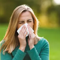 Alergia oddechowa objawy - poznaj niebezpieczne symptomy i ich skutki