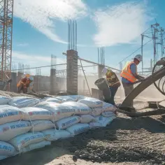 Tona cementu ile kosztuje? Zaskakujące różnice w cenach w Polsce