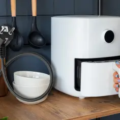 Ile prądu zużywa airfryer? Sprawdź koszty i oszczędności w porównaniu do piekarnika