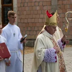 Jakie ukryte znaczenie kryje laska biskupa w Kościele? Symbole!