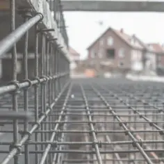 Górne zbrojenie stropu: kluczowe informacje, które musisz znać