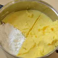 Ile kosztuje mąka ziemniaczana? Ceny, porównania i najlepsze oferty