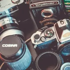Ile kosztuje wywołanie zdjęć z pendrive u fotografa? Sprawdź ceny!