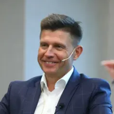 Gdzie jest Ryszard Petru? Odkryj jego aktualną lokalizację i działania