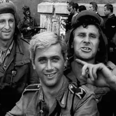 Czterej pancerni i pies obsada: Janek, Gustaw i Szarik w akcji.