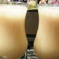 Pyszne drinki z nektarem bananowym, które zaskoczą Twoich gości
