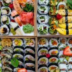 Narada Sushi Bar Katowice: Czy to najlepsze sushi w mieście?