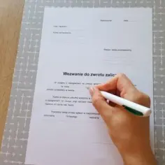 Jak napisać wniosek o zwrot zaliczki i uniknąć problemów z odzyskaniem?