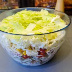 Jak zrobić sałatkę kebab, która zachwyci Twoich gości?